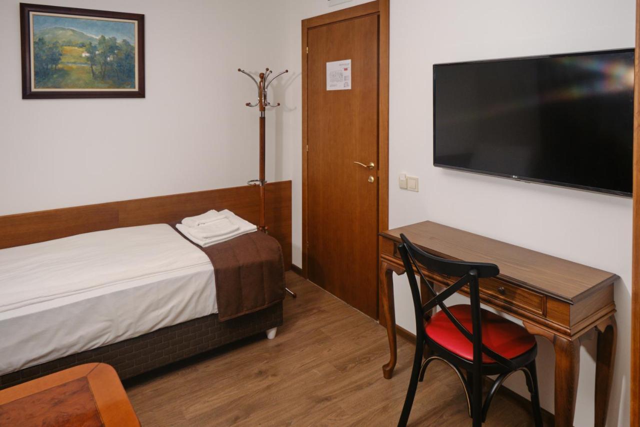 Hotel Splendid Plewen Zewnętrze zdjęcie